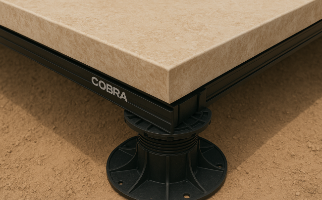 Terrasse en grès cérame sur plot à Carnetin (77400)