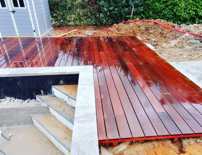 Pose d'une terrasse en bois exotique IPE à Bailly-Romainvilliers (77)