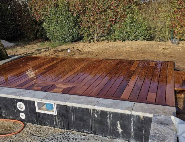 Pose d'une terrasse en bois cumaru à Bailly-Romainvilliers (77)