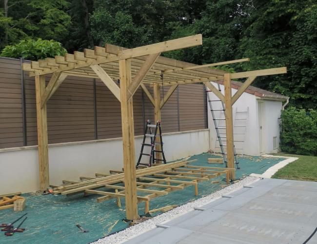 Pergolas et terrasse en pin Thorigny sur Marne (77)