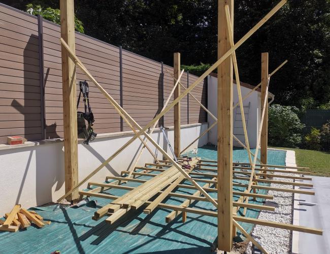 Pergolas et terrasse en pin Thorigny sur Marne (77)