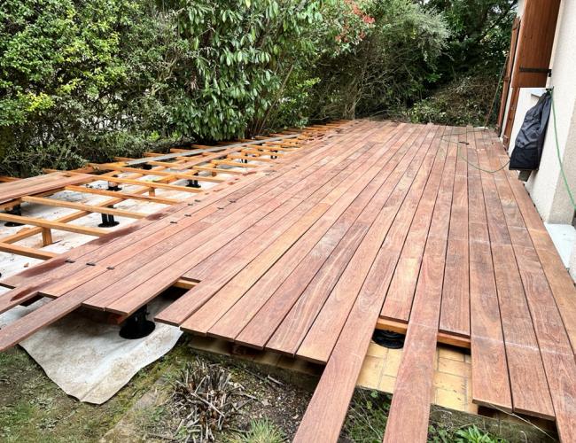 3. Pourquoi choisir une terrasse en bois Cumaru en Île-de-France ?