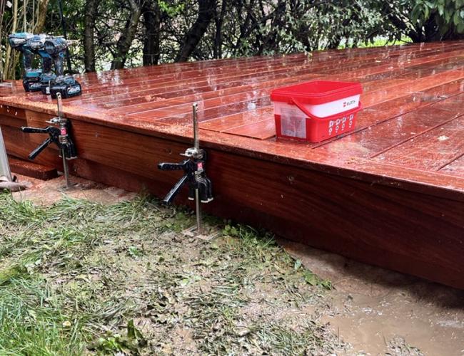 12. Pose de terrasses en bois exotique Cumaru : Normes DTU et installation professionnelle
