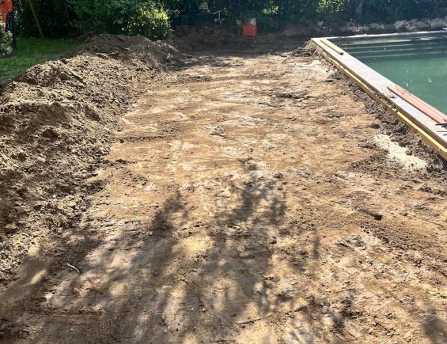 Projet terrasse piscine en bois exotique à Bussy-Saint-Georges (77600) : qualité garantie